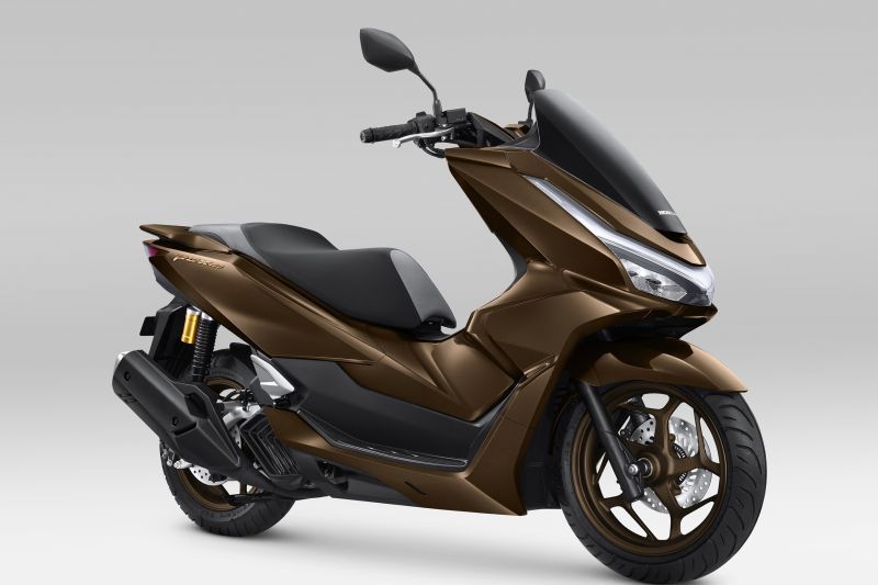 AHM Luncurkan Varian Warna Baru PCX160 di IIMS 2026