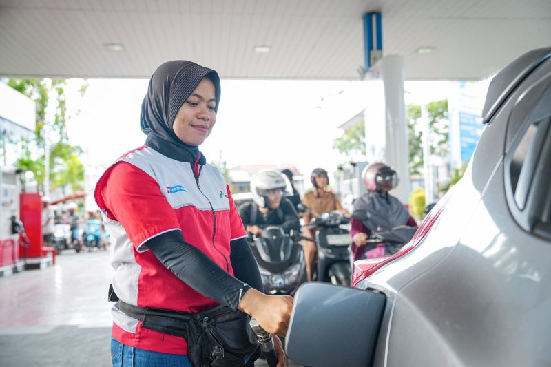 Kendaraan: Apakah Menggabungkan Pertamax dan Pertalite Aman?